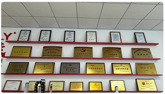 DLY-ball-screw-honor-wall DLY-ball-screw-honor-wall